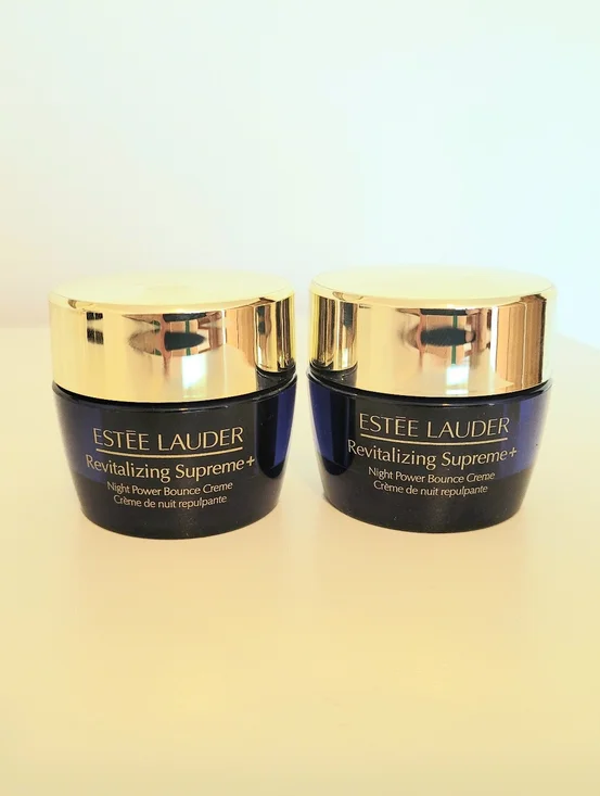 Nine Piece Estée Lauder Skincare and Makeup Set - Picture 4 of 6